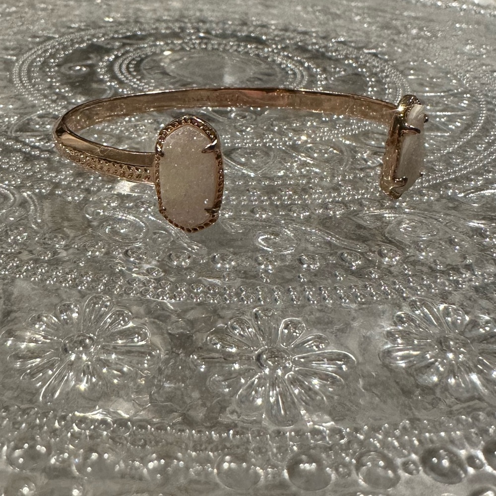 Kendra Scott Elton Rose Gold Cuff Bracelet in Iridescent Drusy